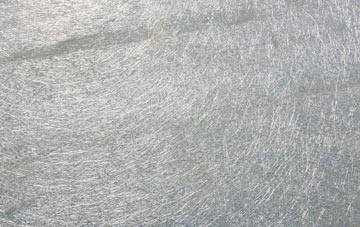 Leacanasigh laminate fibreglass or shingles?